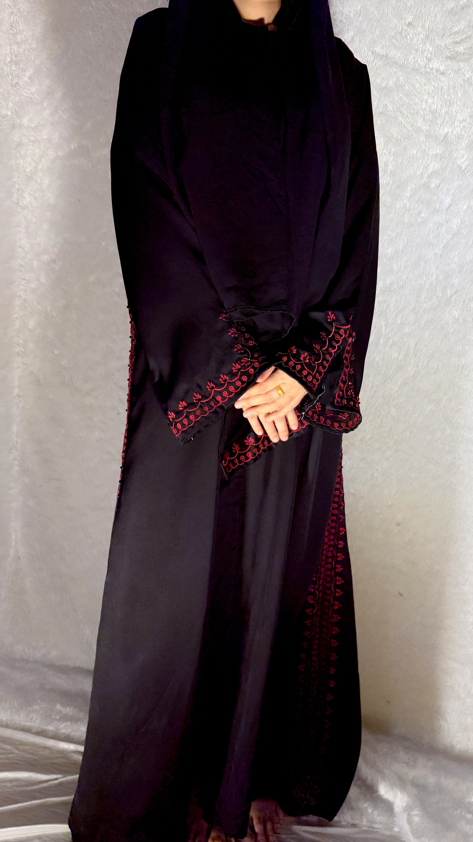 Zeenat Dusk Embroidered Abaya