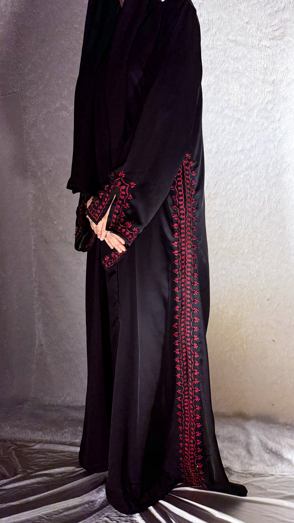Zeenat Dusk Embroidered Abaya